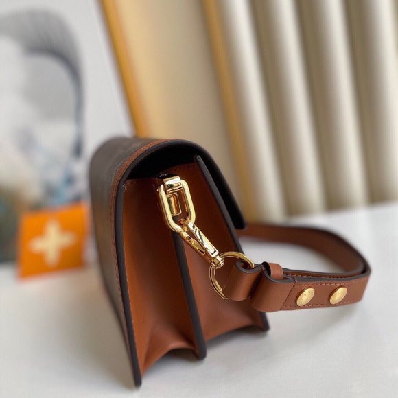 Louis Vuitton MINI DAUPHINE BAG - Picture 6 of 8